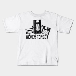 Never Forget 90s Vintage Kids T-Shirt